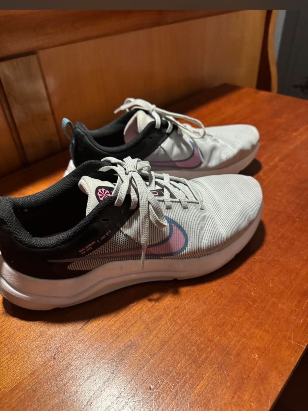 Nike Women’s Grey and Pink Low-Profile Running Sneakers